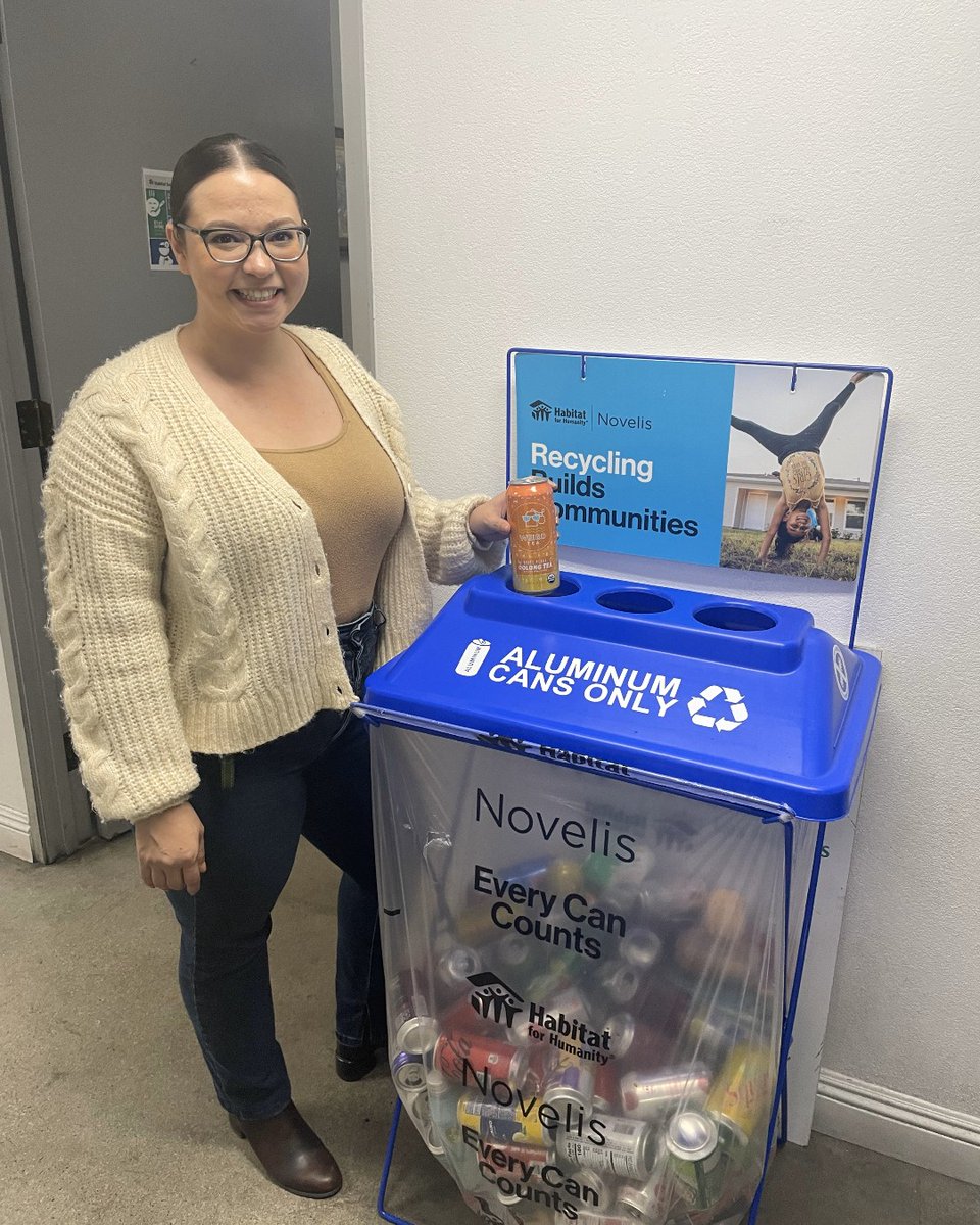 HabitatLA's tweet image. #Didyouknow ♻️➡️ 🏘️ 

By providing recycling bins and donating funds, @Novelis directly helps us increase neighborhood sustainability not just in greater LA, but across the U.S. and Canada.

Thank you #Novelis for helping us build a greener LA! ♻️🍃
#recycleforgood #givingtuesday