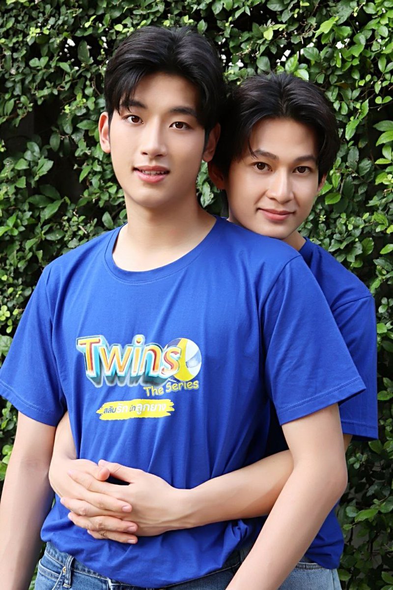 beonpop_'s tweet photo. 📸 Atualização da página oficial da  #Twinstheseries via mídias sociais. 

"Sou muito mais eu quando estou com você.
Eu sou mais eu mesmo. Quando estou com você!"
Eu estou apaixonada por vocês todos 😊

#ThunSam
#JackMike
#SpriteFirst https://t.co/gsmDjJohZu