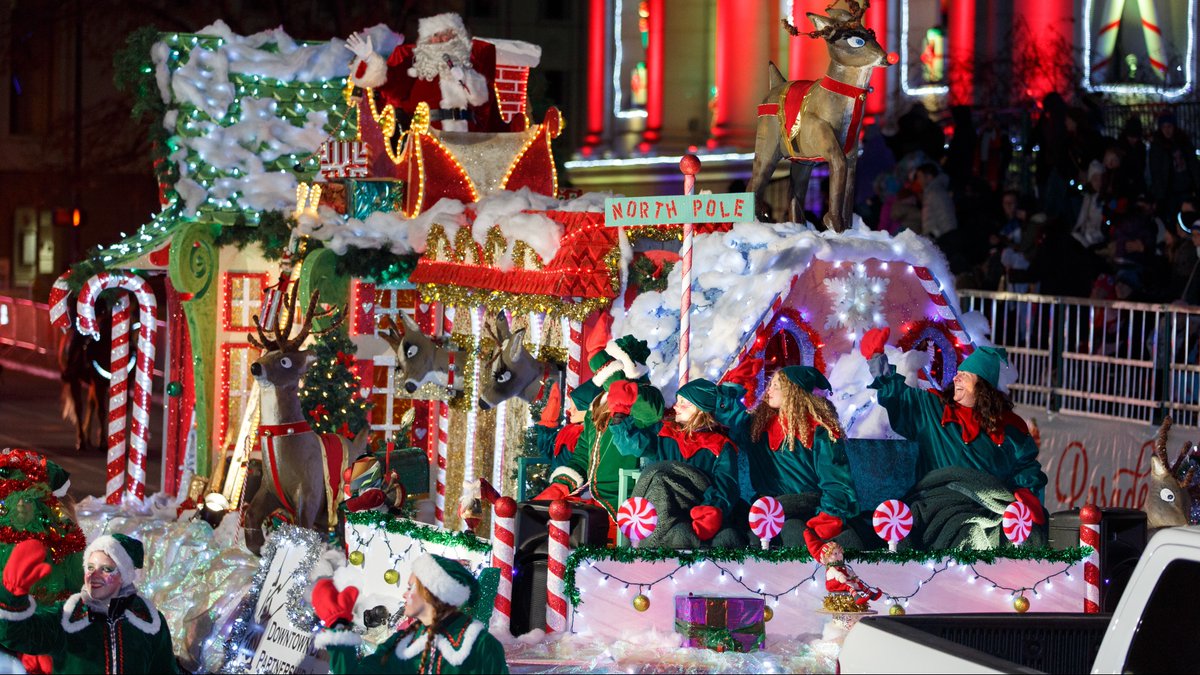 visitdenver's tweet photo. The 9NEWS Parade of Lights is the signature event of the holiday season in Downtown Denver! ✨ The parade is free and will make a circuit through the ❤️ of downtown beginning at 6 p.m. on Dec. 2, 2023. Click the link for more information: https://t.co/CWhdLEo6aE https://t.co/w1m5Iz6qGl