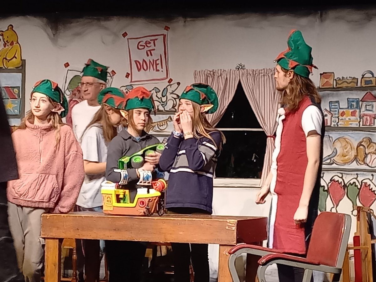 GuelphTheatre's tweet photo. Dear Santa by Norm Foster opens this Friday. Got your tickets yet? #NormFoster #GLTnormfoster #DearSanta #comedy @CityGuelph @guelphevents @guelpharts @theatreontario @wodlfestival https://t.co/r613jG7oPU