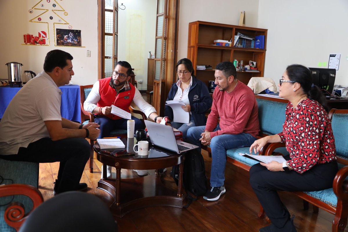 CNELoja's tweet photo. #CNEInforma | Revisamos los informes de cuentas de campaña correspondientes al proceso de #EleccionesSeccionales2023Ec 🗳️🇪🇨. El trabajo se realiza con apoyo de funcionarios nacionales. https://t.co/OBVBCMAX7x