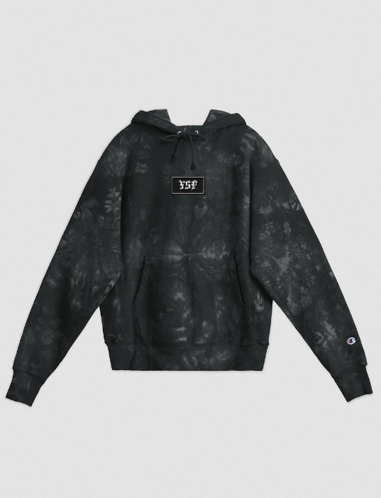 YSFAudio's tweet photo. BRAND NEW MERCH DROPPING RN.

The YSF Oversized Boyfriend Hoodie is LIVE!!

This hoodie runs oversized already BUT I would still recommend going 1-2 sizes up to truly feel like a big hug.

https://t.co/ZlSe5DetBg https://t.co/vCFEE22WvF