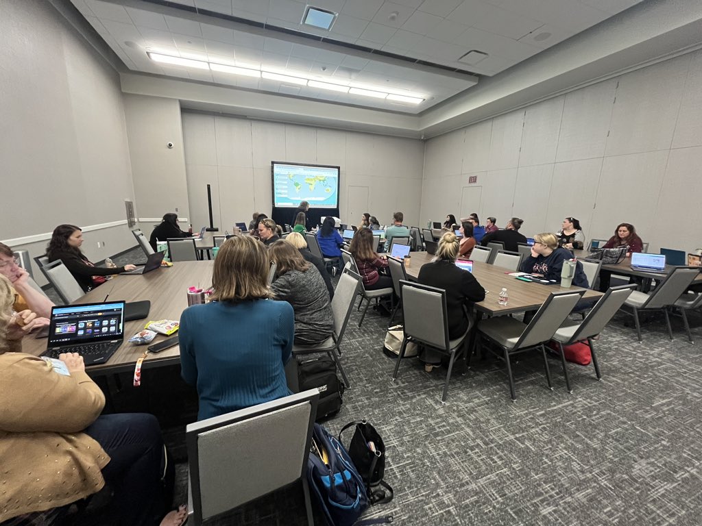 Elementary tech liaisons are learning all the amazing features of Encyclopedia Britannica: variety of reading levels &amp; languages, pics, videos, searching by standards, &amp; more. Thanks, Mrs. Brown from @OwensLibrary for sharing our library databases! <a href="/CyFairLibraries/">CyFairLibraries</a> <a href="/CyFairEdTech/">CyFair ISD EdTech</a>