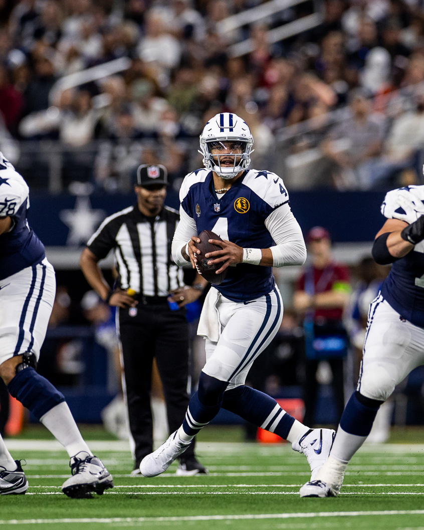 dallascowboys's tweet photo. Another week, another @dak nomination for @FedEx Air Player of the Week π₯
Vote β‘οΈ https://t.co/sTbo9uZayW https://t.co/q5qkW1BcMy