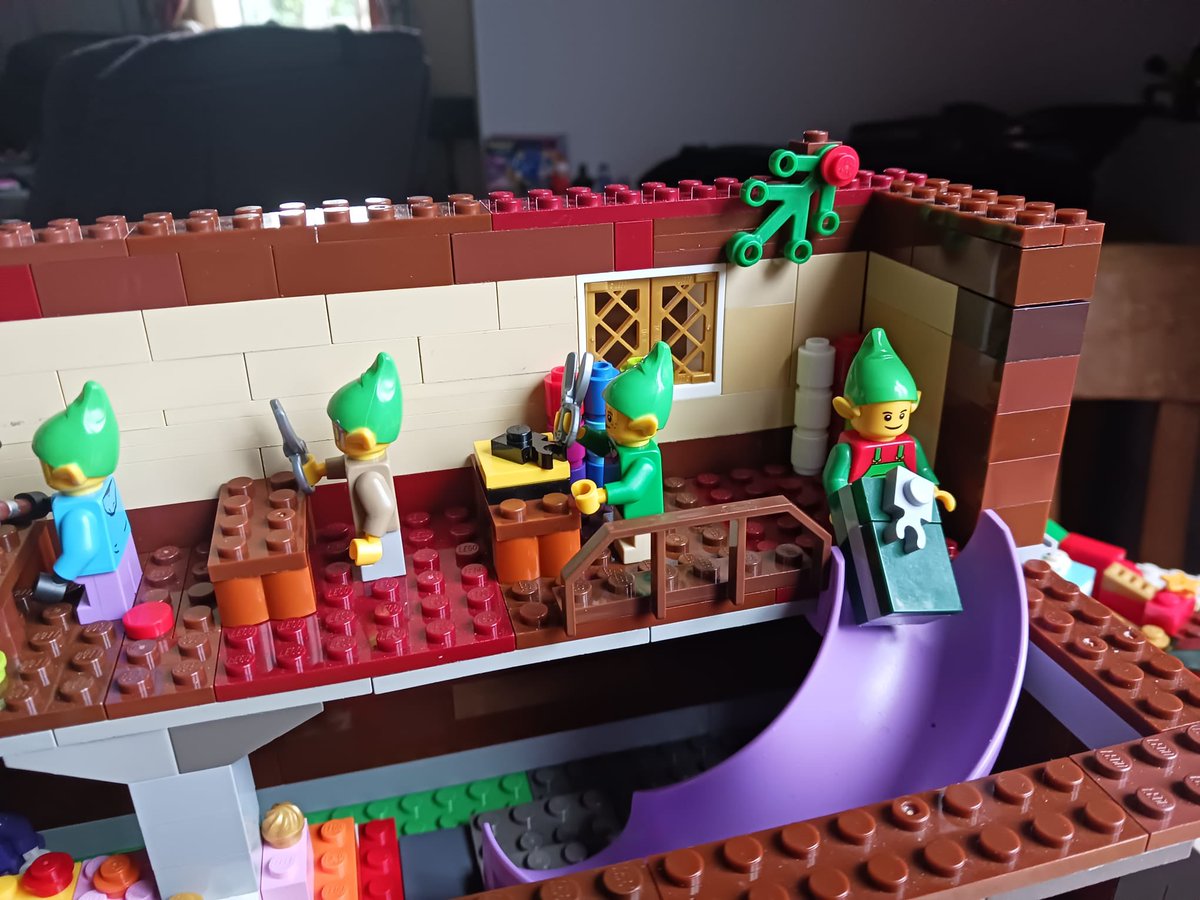 thetuttipole's tweet photo. A teaser for Santa’s workshop,  Martin’s latest Lego creation for our Christmas window, it is arriving tomorrow! https://t.co/g4GDkEob2Z