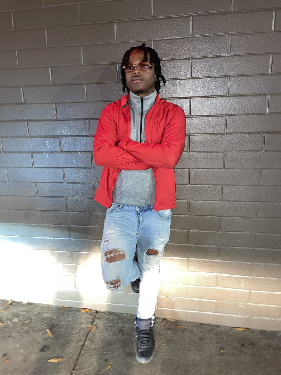 friendlyflexxer's tweet photo. Yk Ima made nigga https://t.co/AidMogO0kA