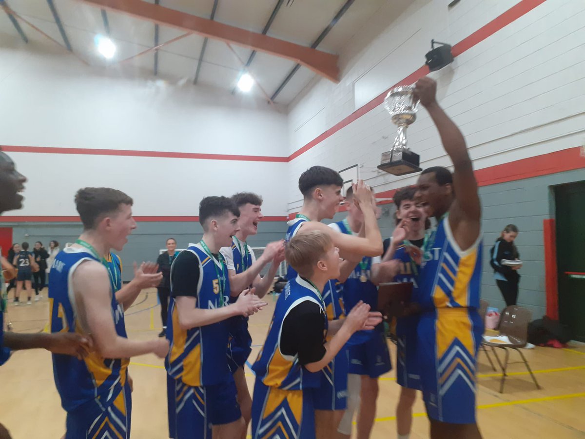 MaristSport's tweet photo. Mixed results on the basketball courts today.
Well done to the boys U-16s who won the NorthEast conference defeating @CCCDundalk. 
Commiserations to the girls U-19s who lost to @StLouisMonaghan after overtime was needed to separate them. 🏀🏀 @maristdundalk @BballIrl https://t.co/MEa9vvEgzF