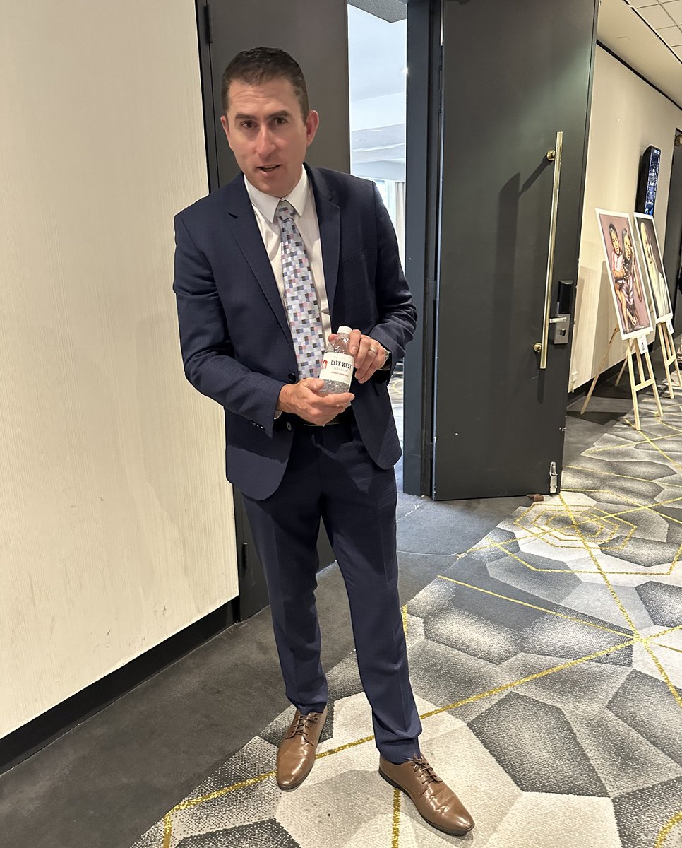 citywestsydney's tweet image. Absolutely everyone at @PowerHousingOz Member Exchange was drinking City West Housing branded water!

Thanks for the opportunity to sponsor this great industry event and keep some 600 delegates hydrated. 

#AffordableHousing  #ConferenceSponsor

@NicholasProud @HousingPlusAU