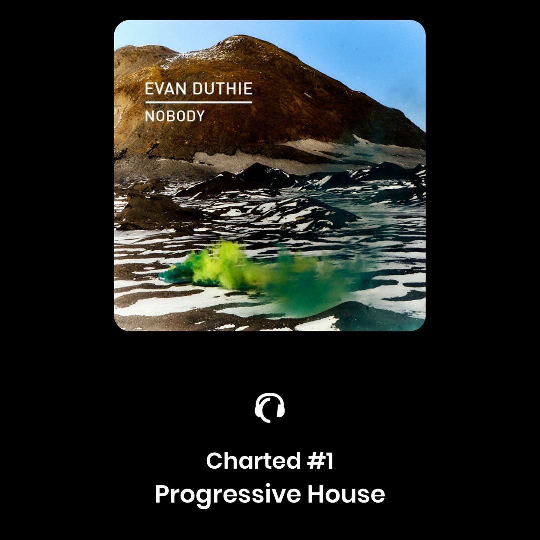 Evan Duthie (@evanduthie) on Twitter photo Still can't get over reaching Number 1 in the <a href="/traxsource/">Traxsource</a> progressive/melodic chart🥳😅
Huge thanks to everyone who's bought a copy💙 Still can't get over reaching Number 1 in the <a href="/traxsource/">Traxsource</a> progressive/melodic chart🥳😅
Huge thanks to everyone who's bought a copy💙