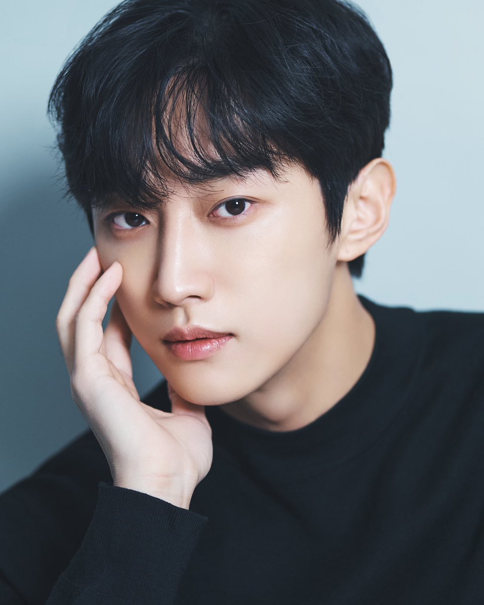 B1A4 JINYOUNG 2019 Season's Greetings 【公式通販】