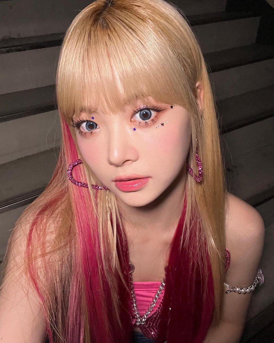 lesserafimpics_'s tweet photo. Eunchae instagram update https://t.co/NQrOS3lcus