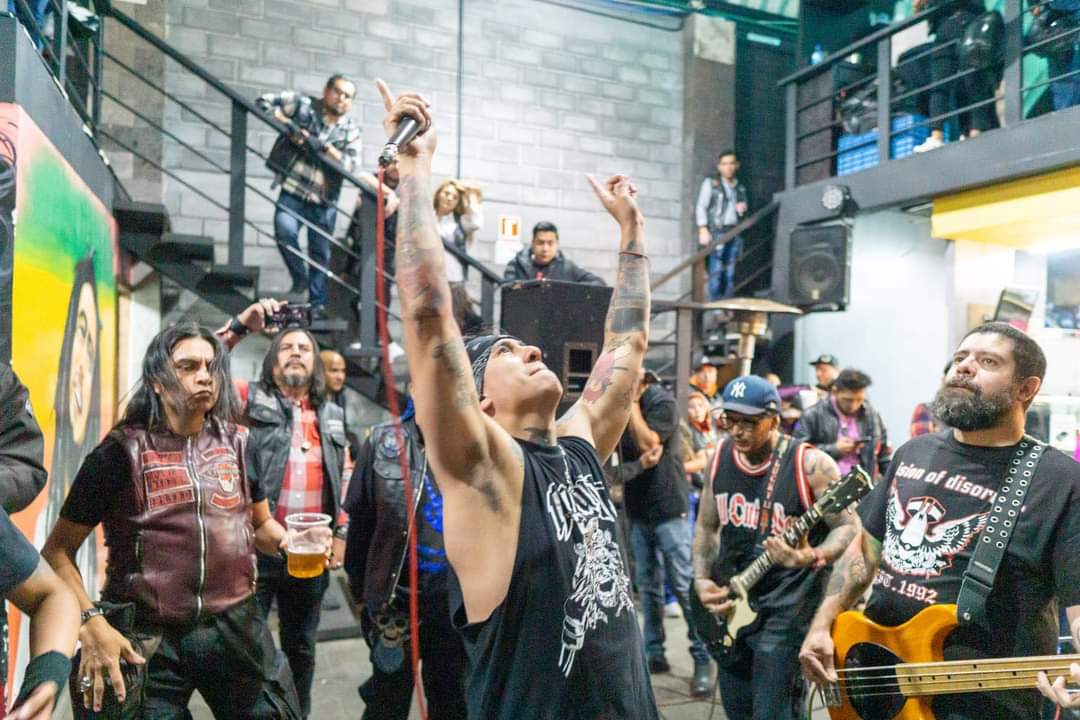NOCAUT_DFHC's tweet photo. @NOCAUT_DFHC
VIII ANIVERSARIO @WardogsM
Top Restaurant
pics: 📸 #NickCavaleraZuth
🔊👊👹🍺 #DFHC https://t.co/784ZXQIss3