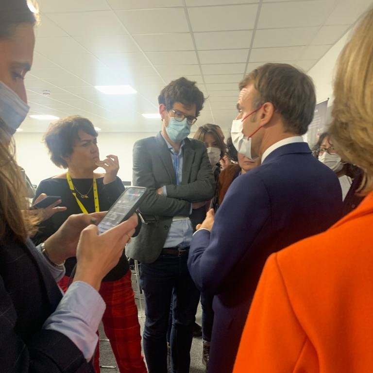 Anne_Manuel_'s tweet photo. Throwback to #COP26 in the UK! With #COP28 happening a few km away, I can't help but think of my incredible experience in Glasgow two years ago. 
To all my 🇬🇧 and 🇫🇷 journalists going to #UAE today... good luck &amp; come visit #Oman while you're in the region 👋 https://t.co/4IIs7Dsds6