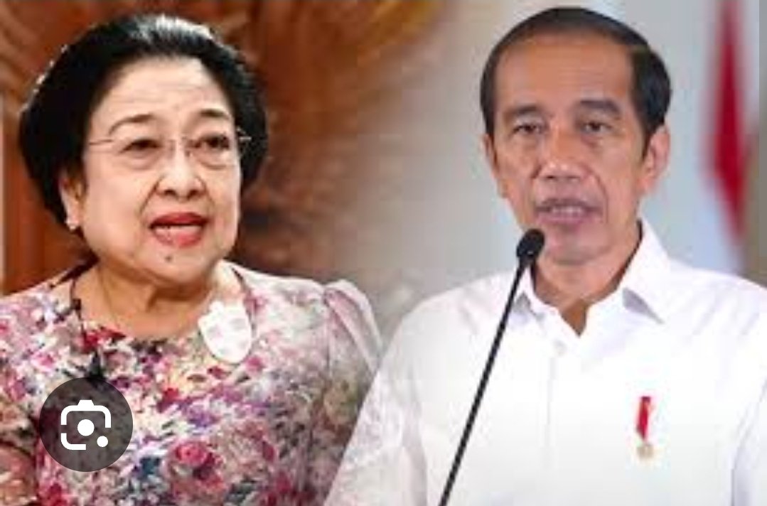 Pemilu kali ini bukan pertarungan antara Ganjar VS Prabowo. Yg bertarung sesungguhnya adalah Megawati VS Jokowi. #2024gantipresiden