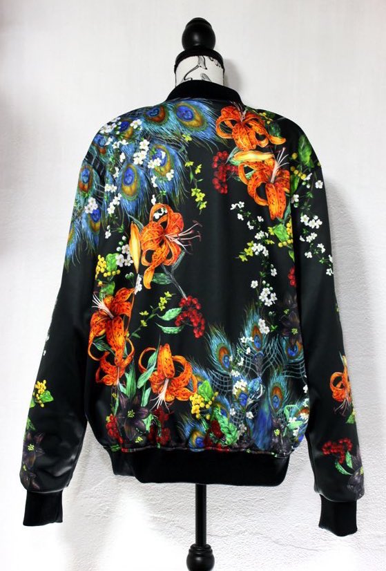 solo 1boy male focus from behind long sleeves jacket floral print  illustration images