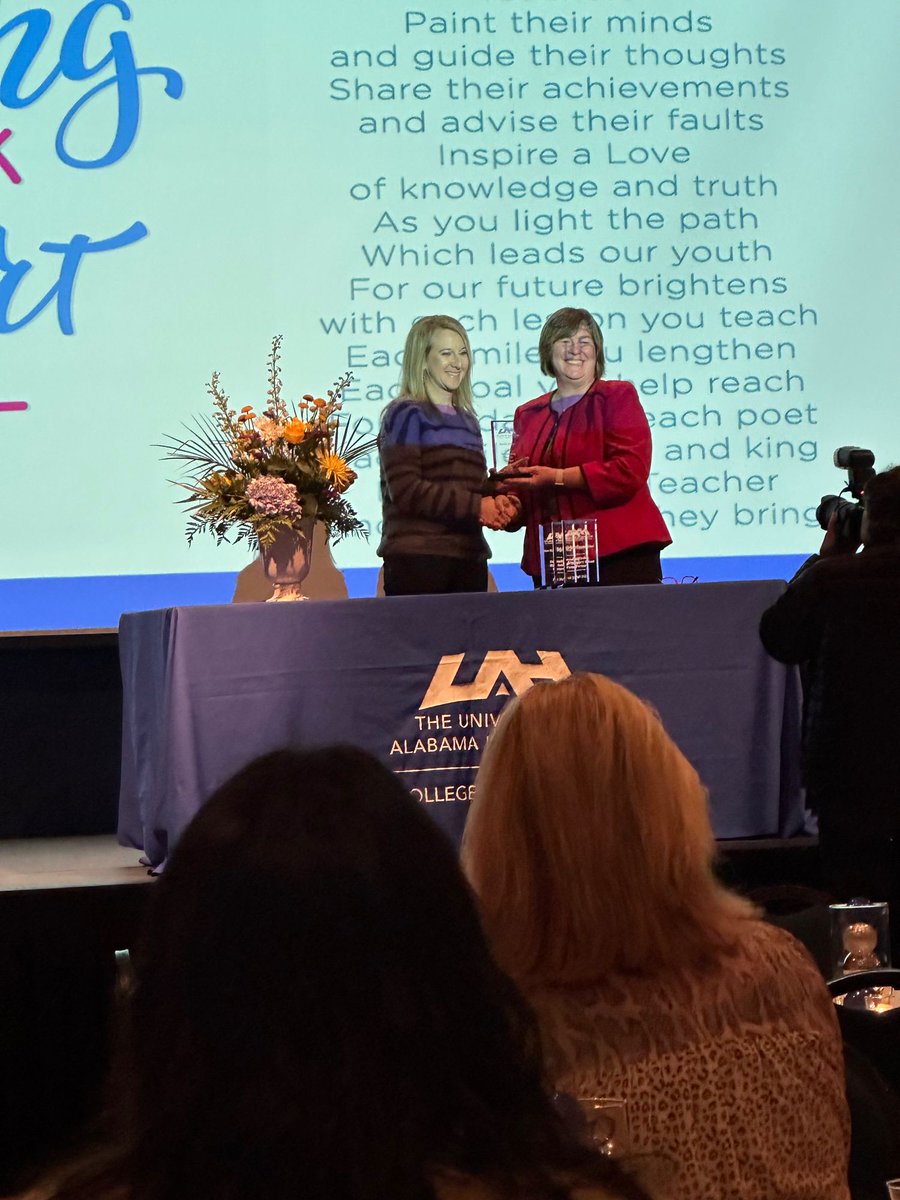 Congratulations to Kelli Evans for being selected as one of the recipients of the UAH Outstanding Mentor Teacher Award! Thank you for your unwavering commitment to excellence and for being an inspiration to us all.