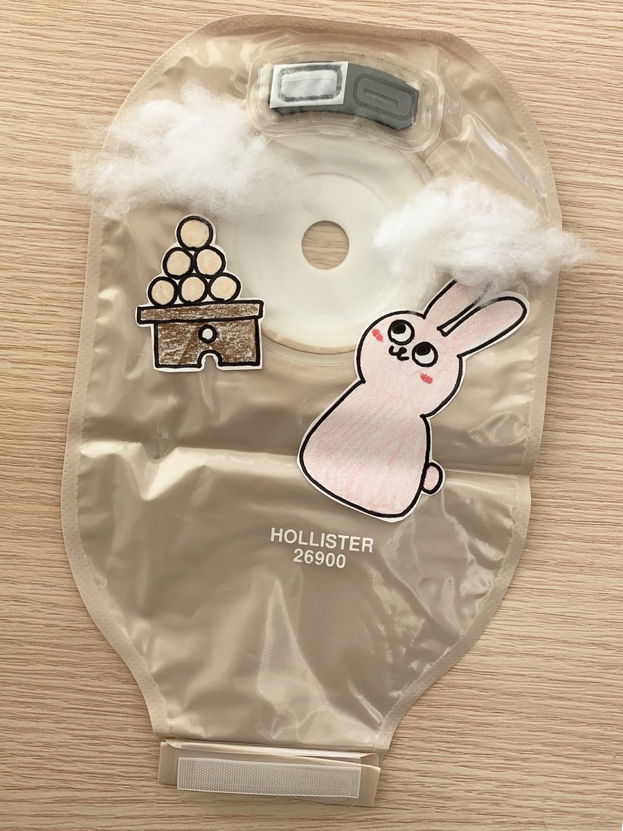 Araimedical's tweet image. デコパウチ投稿　第9弾⭐️

本日は縁起の良さそうな2つのパウチをご紹介します🇯🇵

1つ目は達磨のデザイン☺️
フェルトで作られた達磨が福を呼び寄せてくれそうですね😳💕

2つ目はお月見をイメージしたパウチ🌕
ストーマをウサギが見守っています🐰

季節のパウチは楽しい気分になりますね♪

#DPC2023