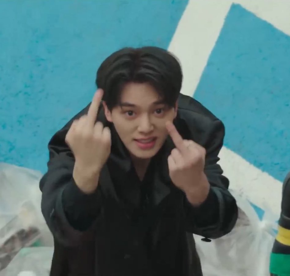 ` 마 크 잭 슨 . tweet media