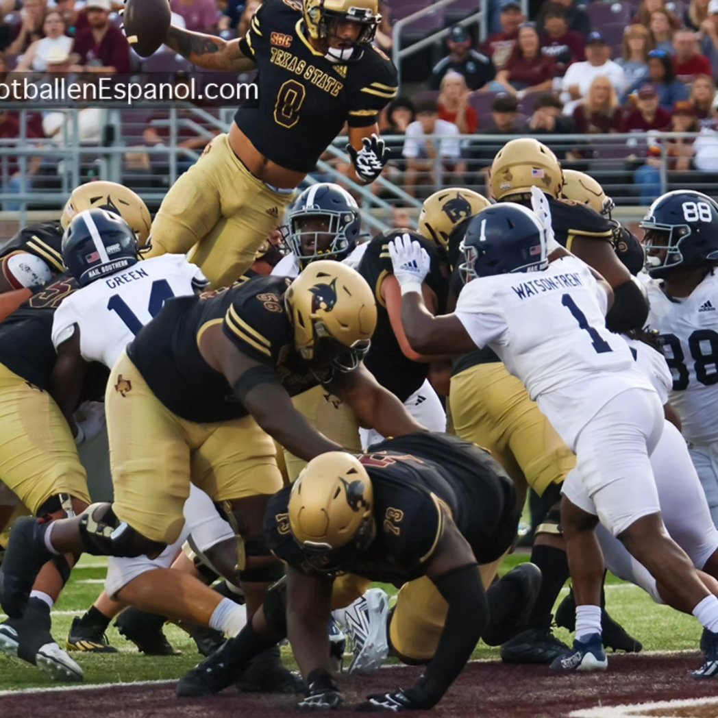 TxFtblESPNL's tweet photo. Algunas de las fotos q tomé de la #Lineaofensiva de #TexasState en la temporada 2023. Y más por tomar en 2024
Some photos I took of the @txstatefootball #OL #offesiveLine season 2023. More to come in 2024 https://t.co/thvdGpr5QY