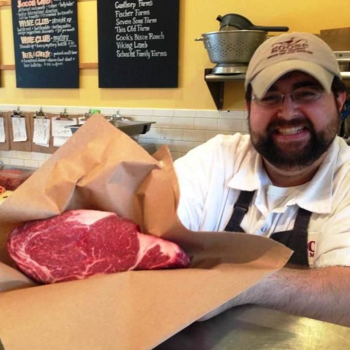 Order new + crowd fav Holiday Specials: gooseholidays.com 

Annual best-selling pie, #bavette, extra special drink pairings, <a href="/fischerfarmsin/">Fischer Farms</a> Standing Rib Roasts, seafood, holiday flowers + gift baskets, and loads more! 

Your orders support 20+ local food/drink artisans ❤️