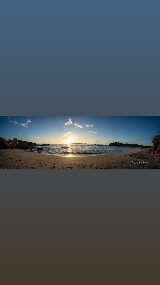 Today at Mermaid Chair #aaronplaskettphoto #aaronplaskettphotography #sunset #sunsetphotography #virginislands #vinice