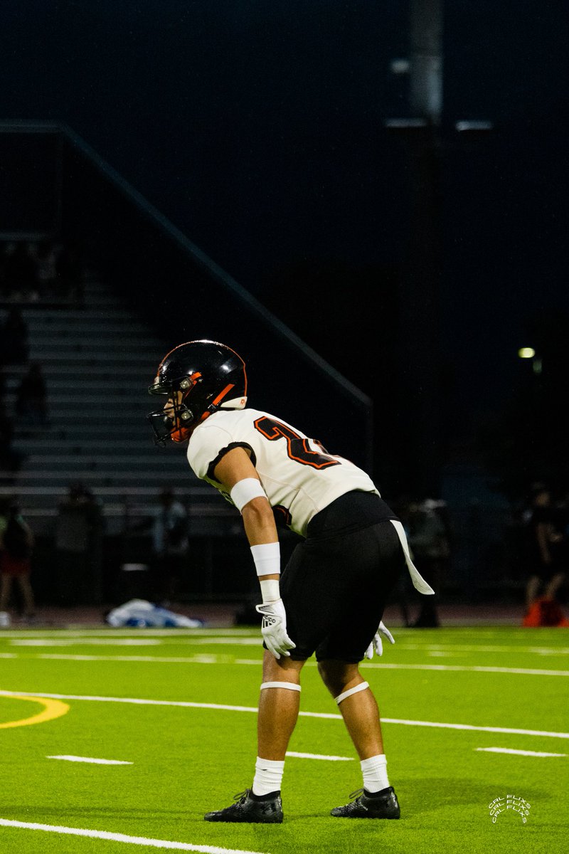 DiamondHhP's tweet photo. Blessed to have finished my senior year as a Saber. Highlights coming soon !! https://t.co/utfryI15vF