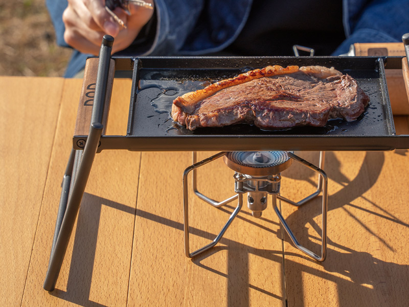 キャンパーの肉ドリームを叶える弊社製品たち #アイアンうさサンド