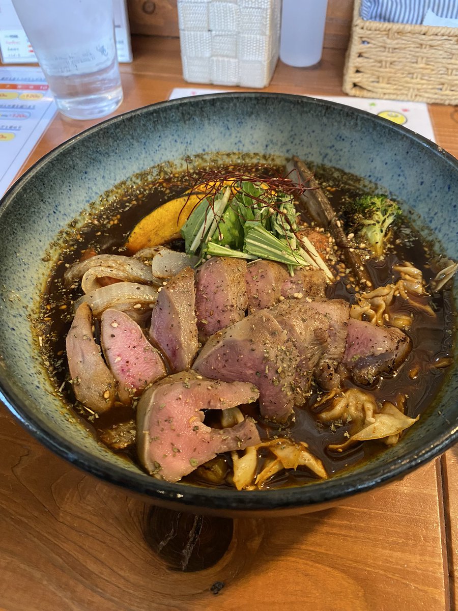shimo0814's tweet photo. プロジェクトの応援よろしくお願い申し上げます‼️

昨日はスープカレーの凪さん行きました✨
豚タンが一本丸々入ったタンカレーが最高でした✨

#giveaway #札幌 #札幌グルメ #北海道 #北海道グルメ #ninjadao #CNHDF #nft #cryptoninja #スープカレー #カレー https://t.co/7K2Gysaoxq