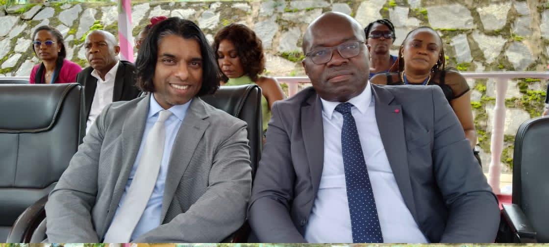 iaicmr_officiel's tweet photo. L'IAI-Cameroun franchit une étape majeure vers la modernisation de l'enseignement en s'associant à Google Cloud. La digitalisation de nos cours ouvre de nouvelles opportunités pour l'apprentissage innovant et la connectivité accrue. Ensemble, vers l'avenir de l'éducation! 🚀📚 https://t.co/sN1JfVnXgE