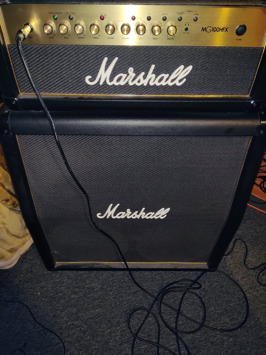 digitalbrain555's tweet photo. #WorkFlow
#LuzidDr33m
#StreetnoteRecords
#BarRoomDialogue
#Recording
#Tracking
#Guitar
#Marshall
#RockNRoll
#LosAngeles https://t.co/RlkeTCXGPz