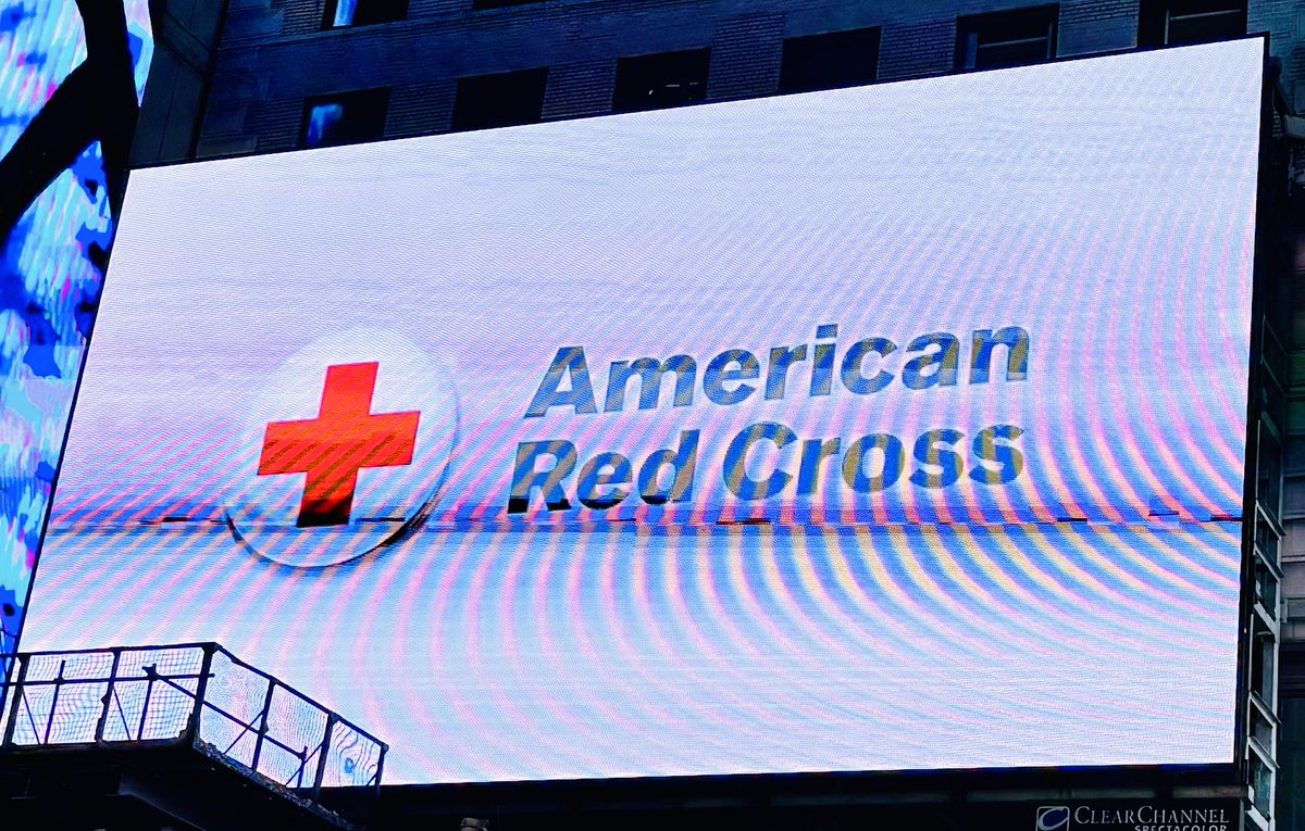Bayamonnyc's tweet photo. Red Cross at Times Square with the Giving Machines Celebration https://t.co/f9s02rNXxl