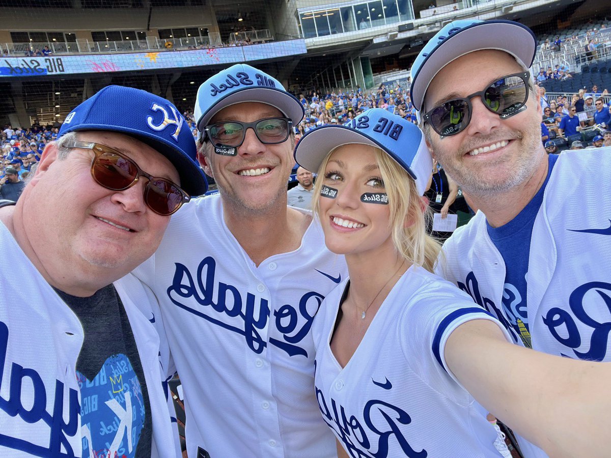 Kat_McNamara's tweet photo. This #GivingTuesday, I’m supporting the home team, the @Chiefs!!! 🏈 I mean… @BigSlickKC! 🩵 For over a decade, this amazing organization has put forth countless efforts to change the lives of children and the community by raising over $21 million to benefit @ChildrensMercy Hospital. Thank you, #BigSlickKC, for being such an integral part of the heartbeat of #KansasCity and for gathering so many fantastic people over the years into this family. Please consider supporting this incredible cause this #GivingTuesday and come join the #SeriousFun in June for #BigSlick15! VISIT  https://t.co/bOBGQHiLHS for more info! ✨ #hometownpride #chiefs #chiefskingdom  

@tkelce @PatrickMahomes @golflegend69420 @WeeMissBea @sarahchalke @heidilgardner @OrvilleIV @jaketapper @AntHilll @Thezog @dustincolquitt2 @RobRiggle @ericstonestreet @KevinRahm @BaronCorbinWWE @Punkiejohnson