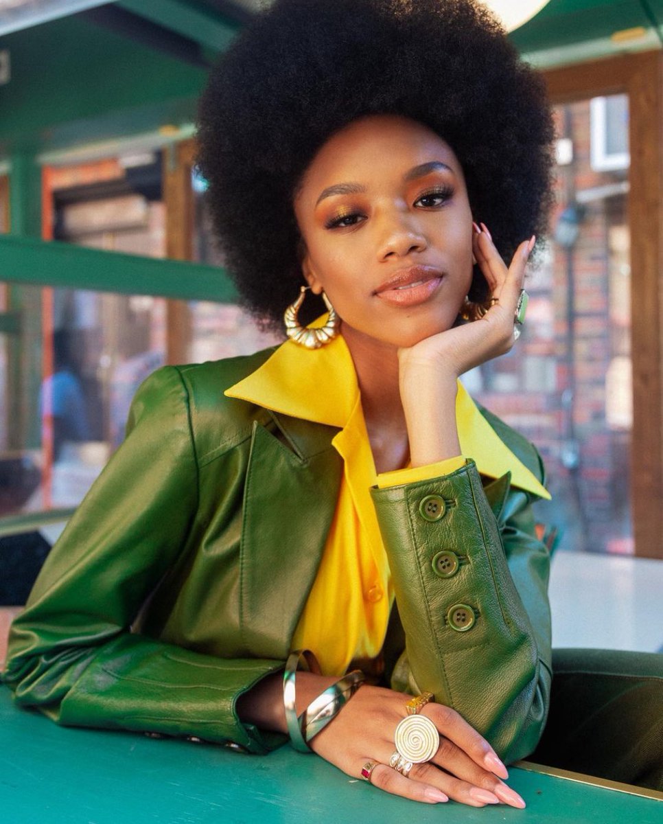 madeline derujinsky tweet media