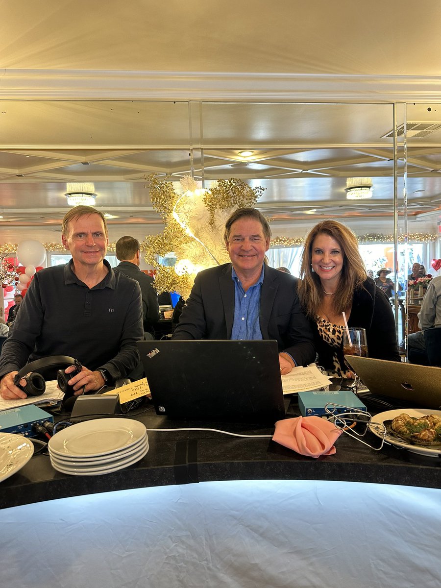 Debra Mark tweet media