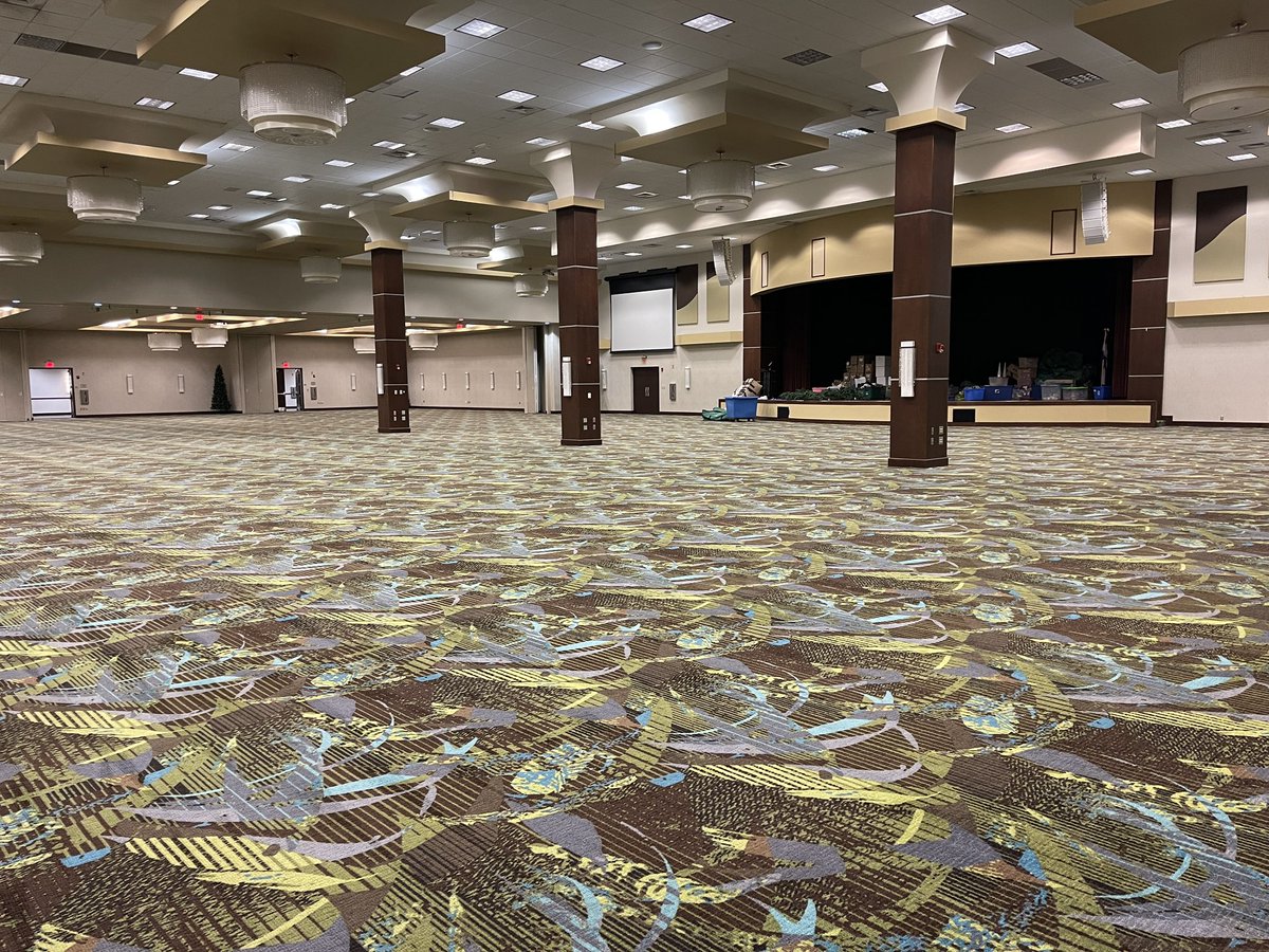 The calm before the holiday season!  🎅 

Doing some carpet cleaning and getting ready for all of our amazing holiday parties that are kicking off this weekend. We can’t wait to celebrate the season with you!