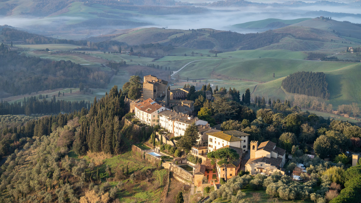 Awtraveltx's tweet image. "Here's How to Do Fall and Winter in Tuscany" provides an insightful guide to experiencing the beauty and charm of Tuscany during the autumn and winter seasons.
bit.ly/415GGpd
#Tuscany #WinterTravel #GolfItaly #awtravel #amarillo #luxurytravel #travelisagift #awtTX