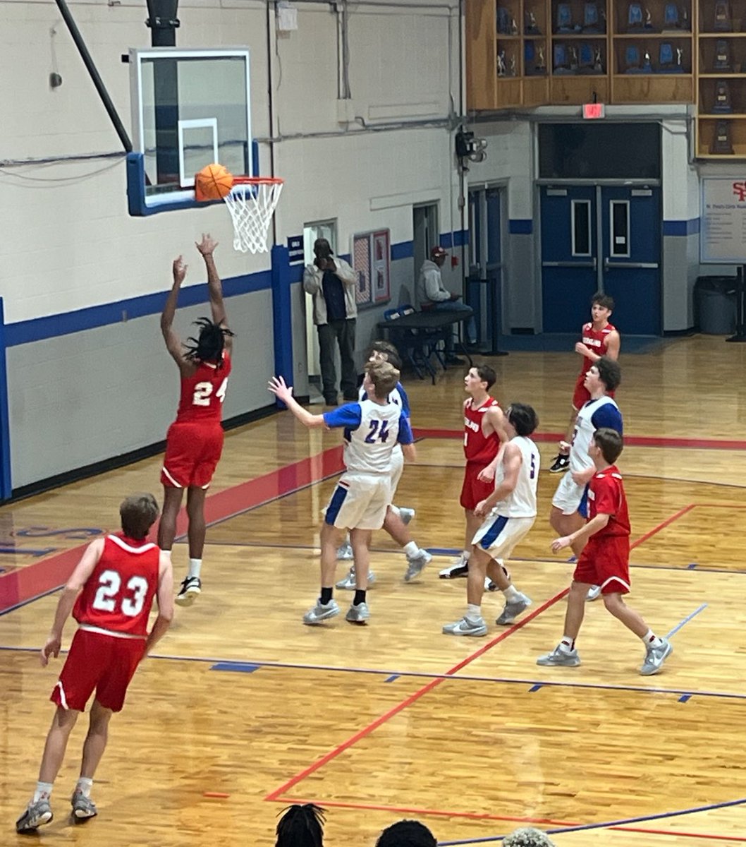 8th grade <a href="/SaralandMiddle/">SaralandMiddle</a> Basketball 🏀 team with a Solid performance defeat Saint Paul’s 30 - 17  Go Spartans 👏 <a href="/AlexGCrane/">Alex G. Crane</a> <a href="/wamilner/">Aaron Milner</a> <a href="/SaralandSchools/">SaralandCitySchools</a>