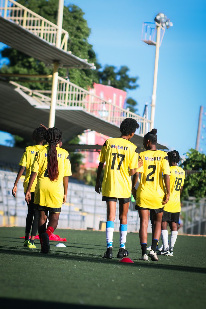 Tino_Pandache's tweet photo. #FCTORO #Girlsquad #MACHESOUYO
.
.
.
.
.
.
.
📸: MWEN https://t.co/ewdM6tcydx