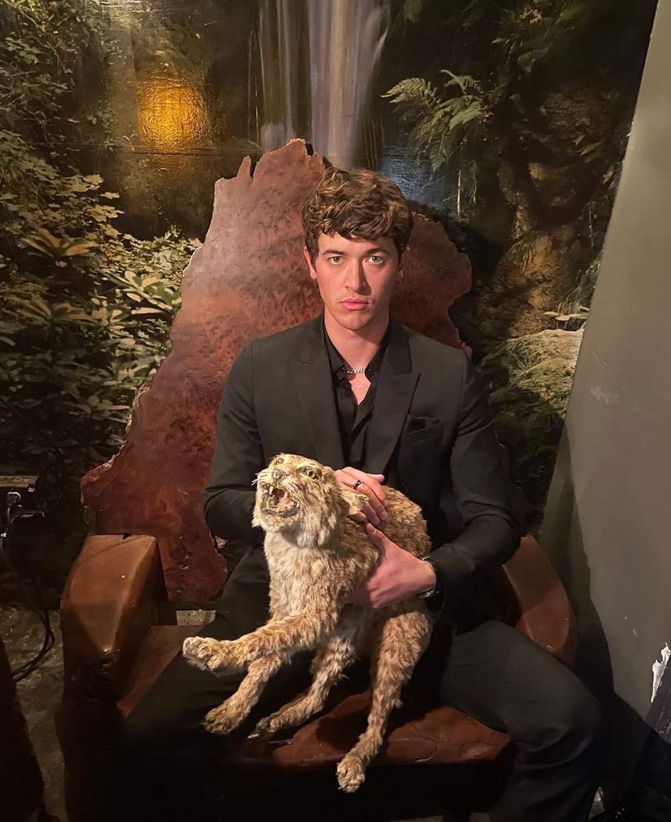 i just think that tom blyth.