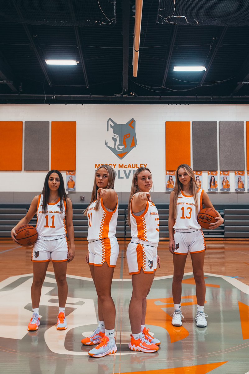 Win #1 of the season tonight against a talented and hard-nosed Indian Hill team!!! Back in the lab tomorrow as we turn the page to Thursday night @ St. Ursula. Thanks to all who came out and supported us tonight! Great TEAM win 🏀🐺🏀