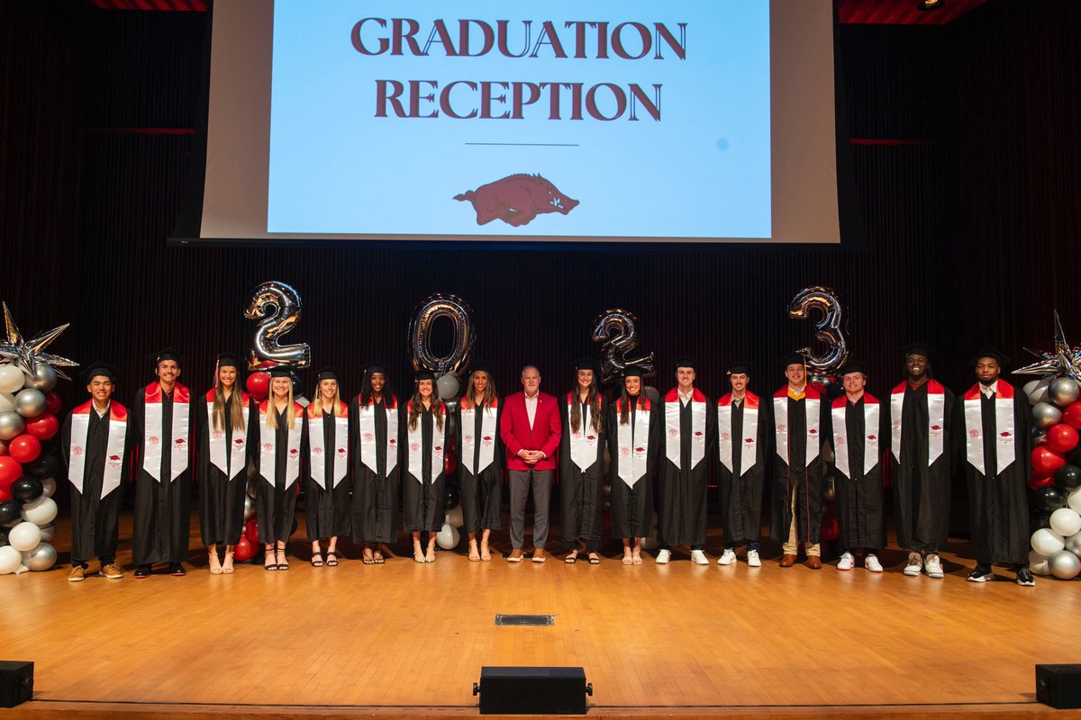 HunterYurachek's tweet photo. A great night celebrating our @ArkRazorbacks Fall Semester Graduates. Continuing to graduate 98% of our student-athletes who exhaust their athletic eligibility. #GraduateAsOneRazorback https://t.co/WmHAGsZAf4