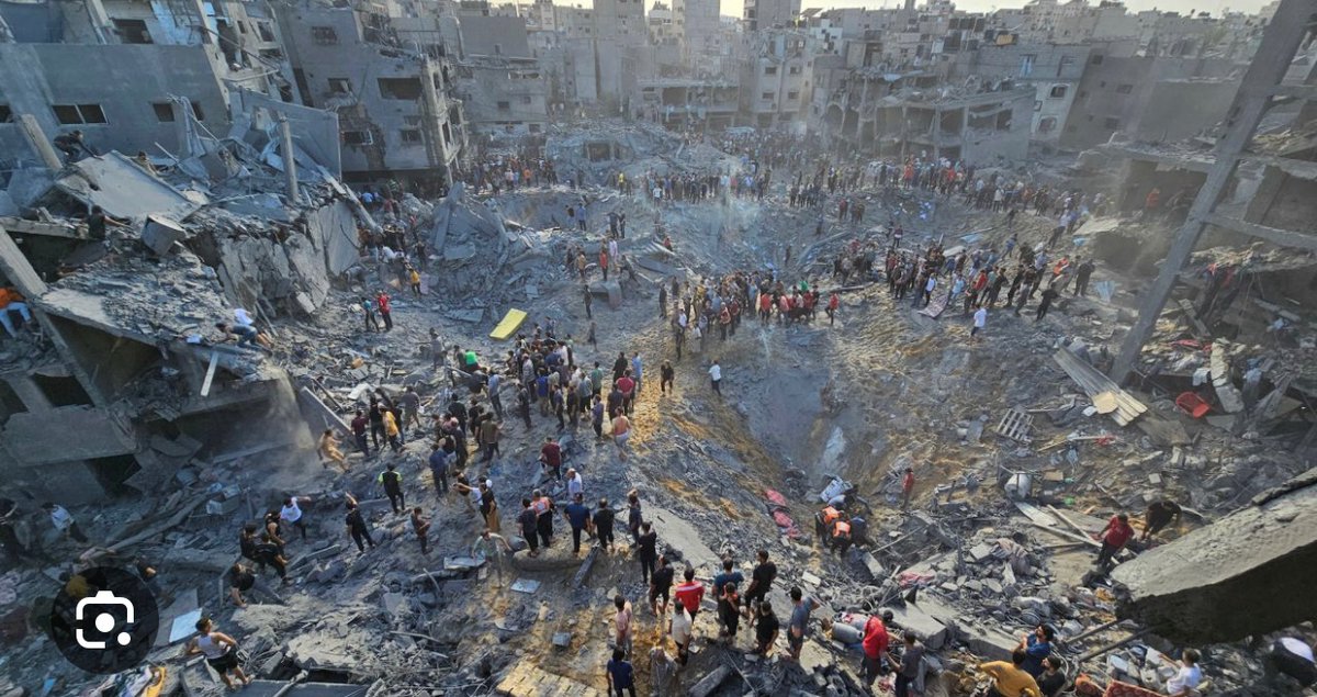 BillyJingo's tweet photo. @HeathMayo Taking out a terrorist in a known location America vs Israel: https://t.co/WCQRYswCdx