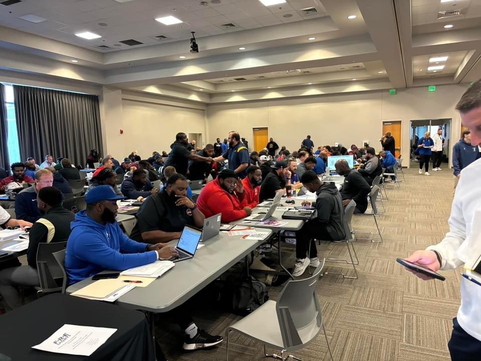 GREAT DAYS TODAY AT THE FRE RECRUITING FAIR &amp; YESTERDAY AT THE COBB RECRUITING FAIR! WELL WORTH IT!! More than 10 offers in 2 days!! 🥶🥶🥶🥶🥶🥶