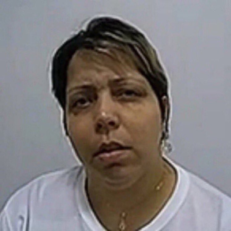uslizx's tweet photo. Nadja dizendo que a Jaqueline pega as coisas dos outros para se vítimizar, logo ela que adora se meter na briga dos outros, para ter enredo 
#RoçaAFazenda https://t.co/sJJWVj4ZE3