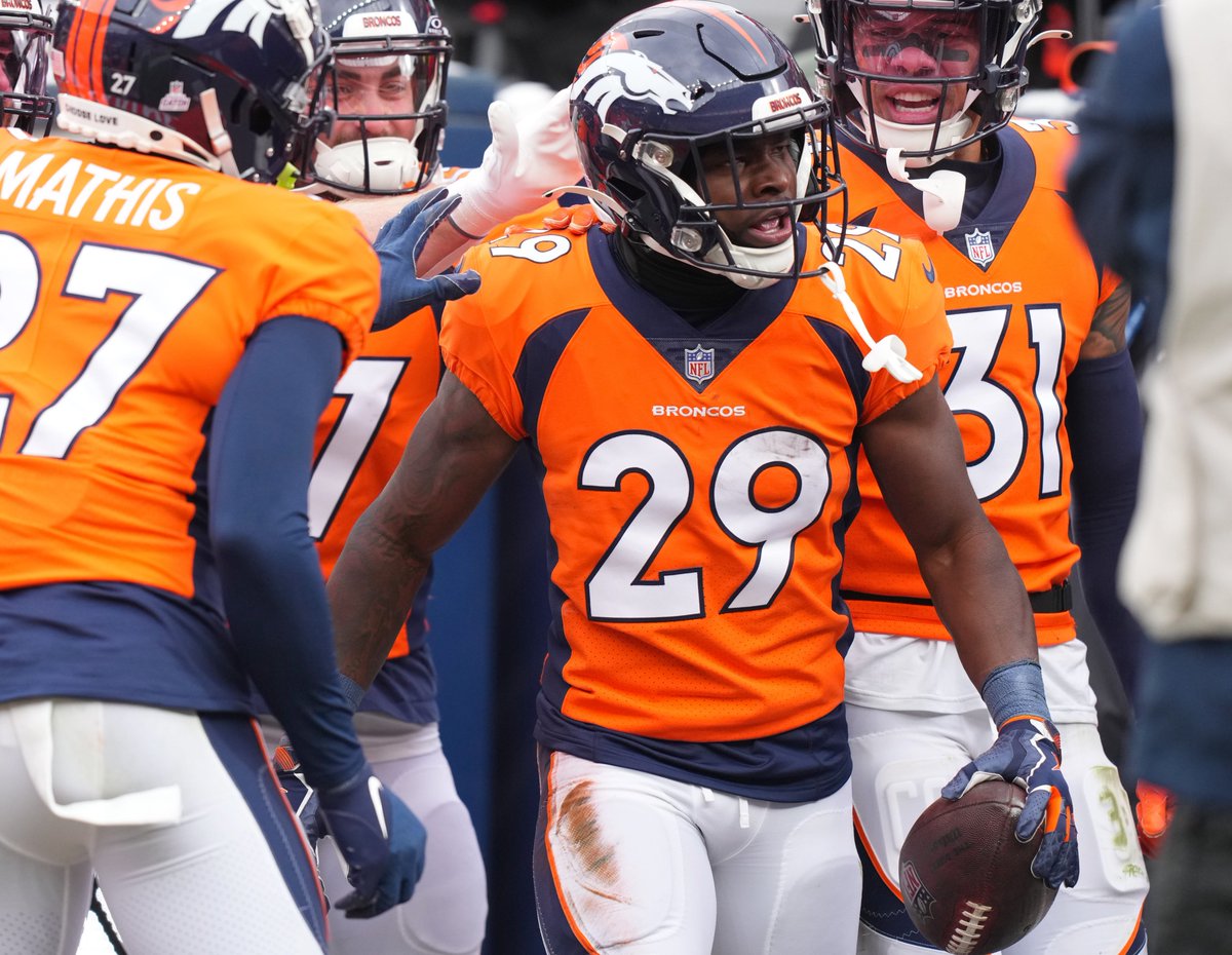 Ja'Quan McMillian: • Second-year undrafted free agent • Currently ranks as the NFL's 14th-best cornerback among 120 (!) qualifiers, per @PFF • Needs one tackle for loss to set a new single-season #Broncos record for most TFLs (6) by a CB • The next Chris Harris Jr.