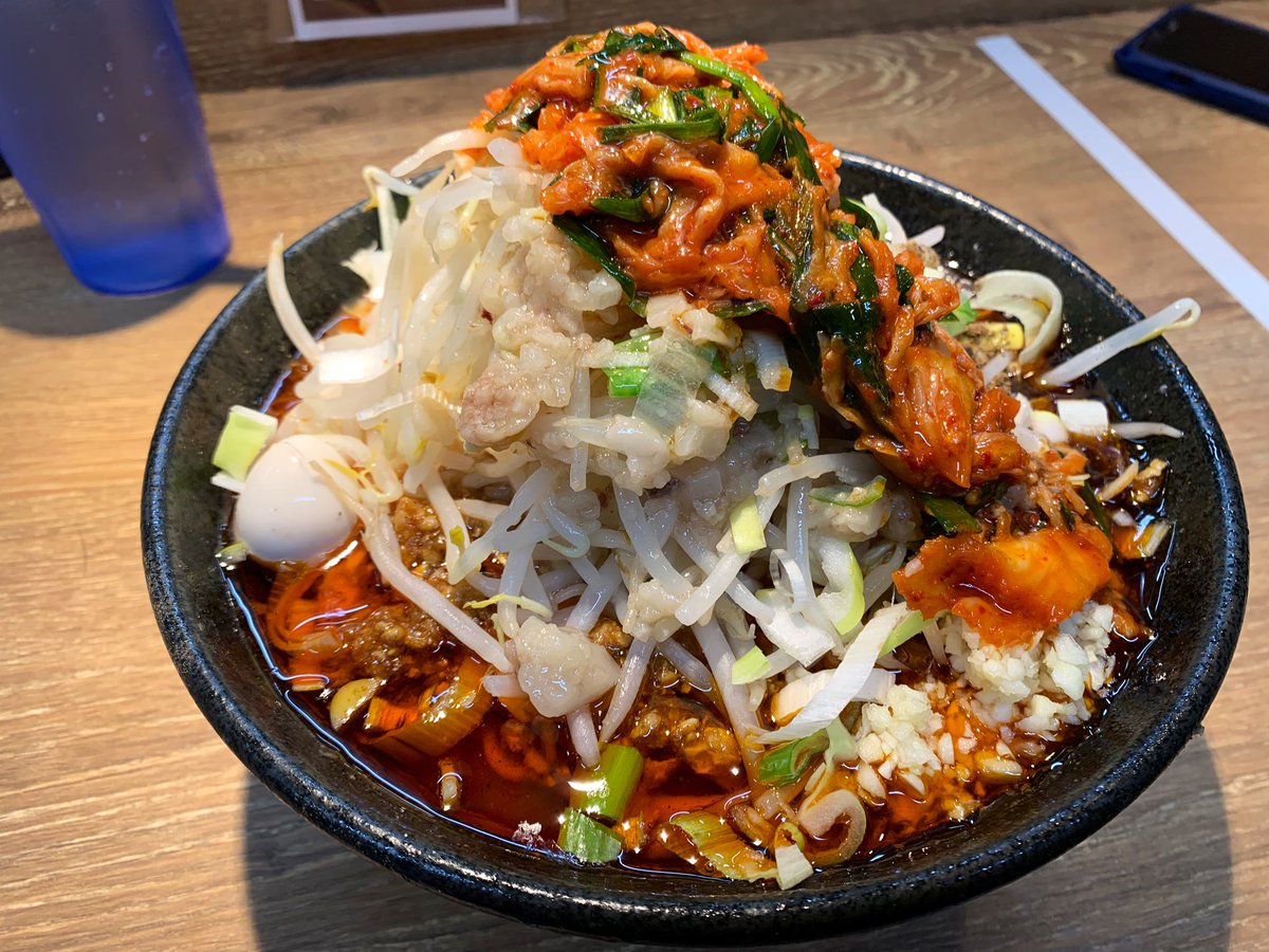 Lambwing1206's tweet photo. 元気です。
相変わらずラーメンが心の支えです。 https://t.co/962YUqu8t3