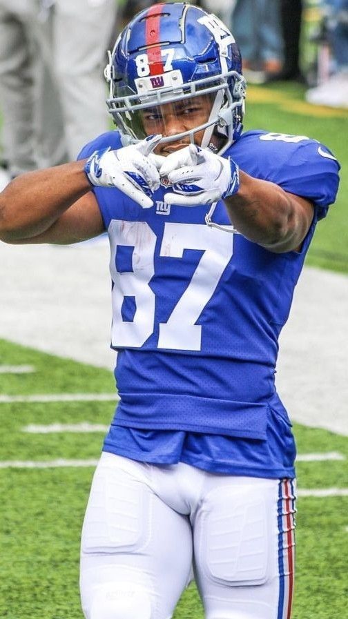 ABulges48511's tweet photo. Sterling Shepard #SterlingShepard #Football #NFL #Ass #Hot #Sexy #Giants https://t.co/azDYmRXih3