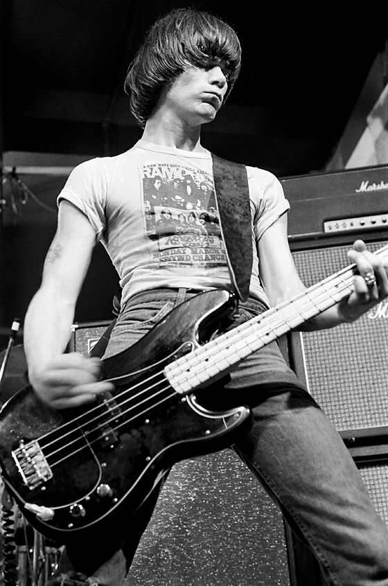 The (bass) man who has held the band together over the decades

Dee Dee Ramone performing with the Ramones at CBGB in New York City on March 31, 1977

Photo by Ebet Roberts

#punk #punks #punkrock #ramones #deedeeramone #cbgb #history #punkrockhistory