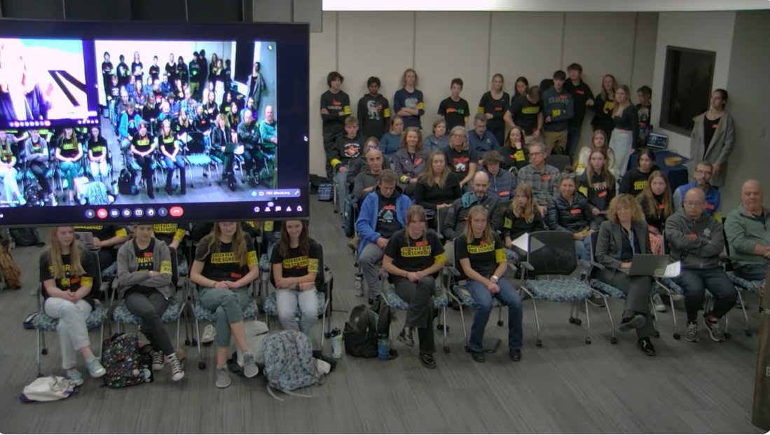 CPRBrundin's tweet photo. BVSD passes Green New Deal for Schools resolution. Students worked on measure with board and staff who put in many hours on it. Both sides had to compromise on some things. 
https://t.co/sFOHQVycew #edcolo #climatesolutions #ClimateJustice @BVSDcolorado https://t.co/LyAhDYMLro