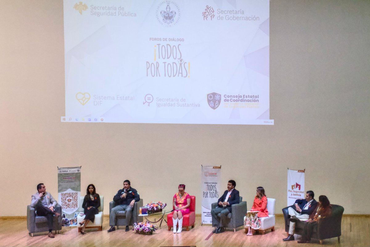 DxTNoticias's tweet photo. LA BUAP ES SEDE DEL FORO DE DIÁLOGO “TODOS POR TODAS”

@BUAPoficial @LiliaCedillo_ @diigeBUAP #BUAP 
@SSPGobPue 

https://t.co/PxR0cMioYs https://t.co/SvwNBB1JPh